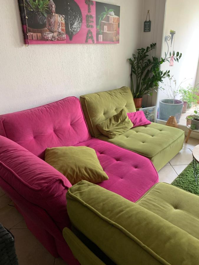 Апартаменты Votre Sejour Cosy A Frejus! Экстерьер фото